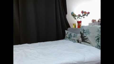 Mrs Velvet Vixen online show from 12.05.24