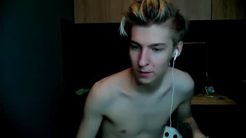 Snapshot of mrsexycum4u chatting on 01.25.25 Adam online show from 01.25.25