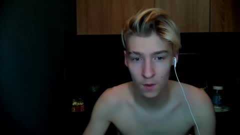 Snapshot of mrsexycum4u chatting on 02.03.25 Adam online show from 02.03.25