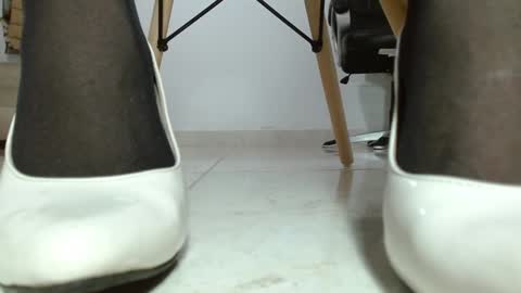 Tell me Katty  online show from 01.23.25