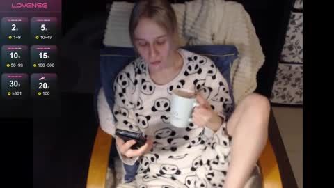 Snapshot of mrsluck chatting on 01.24.25 Sasha online show from 01.24.25