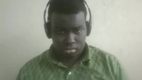 Mensah Bonsu online show from 01.12.25