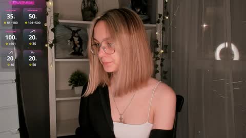 Elizabeth online show from 01.18.25