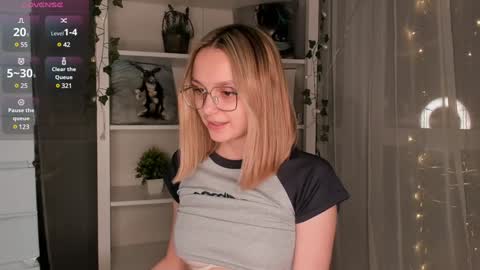 Elizabeth online show from 01.27.25