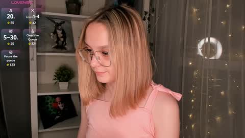 Elizabeth online show from 02.03.25