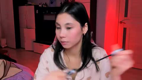 Snapshot of ms_emily_ chatting on 10.20.25 ms_emily_ online show from 10.20.25