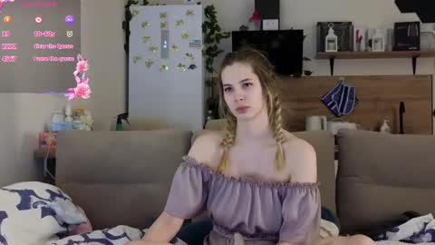 Snapshot of ms_foryou chatting on 03.10.25 Ms ForYOU online show from 03.10.25