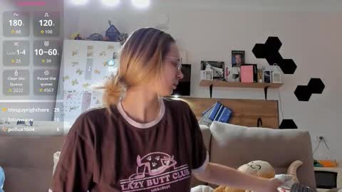 Ms ForYOU online show from 12.21.25