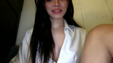 Lara online show from 09.10.25