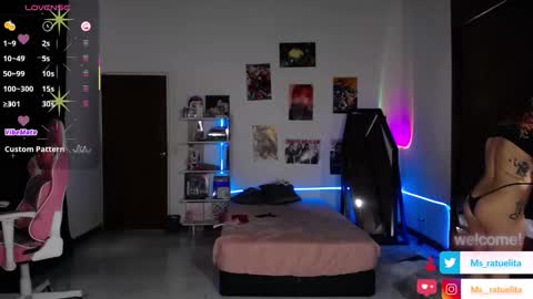 Manuela3 online show from 11.15.25