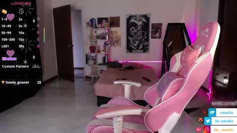 Manuela3 online show from 02.26.26