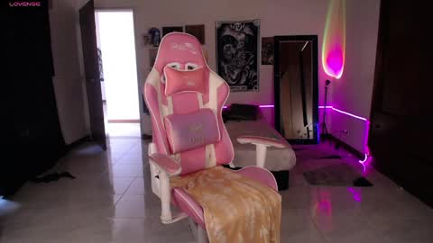 Manuela3 online show from 03.23.26