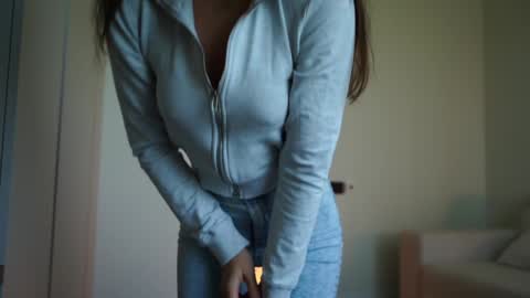 Snapshot of ms_seductive chatting on 09.21.25 Your M online show from 09.21.25