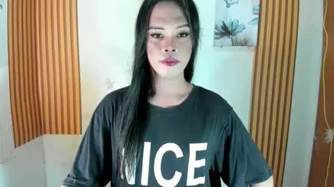 Snapshot of ms_selenaxx chatting on 10.05.25 selena online show from 10.05.25