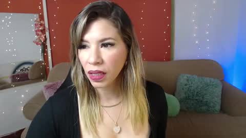 Snapshot of ms_sofiax chatting on 01.04.25 Sofia online show from 01.04.25