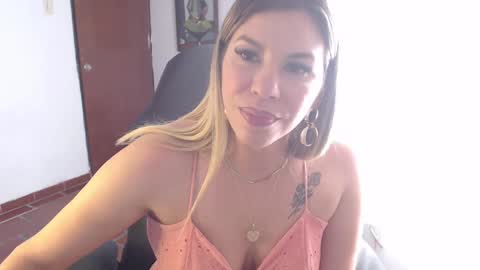 Snapshot of ms_sofiax chatting on 01.29.25 Sofia online show from 01.29.25