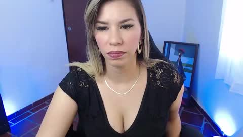Snapshot of ms_sofiax chatting on 02.05.25 Sofia online show from 02.05.25