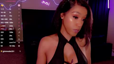 Snapshot of mschanelcarter chatting on 11.09.25 Chanel Carter online show from 11.09.25