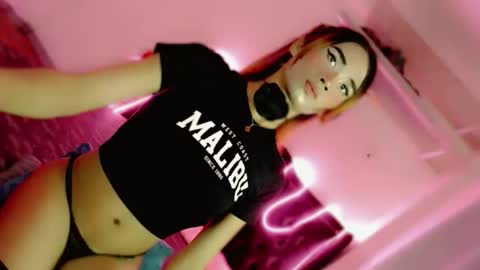 mscherry_ online show from 02.03.26