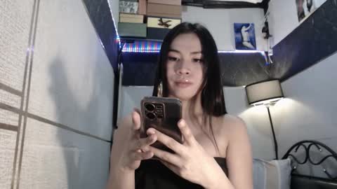 Snapshot of mskimts chatting on 11.08.25 mskimts online show from 11.08.25