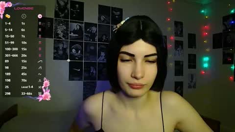 Snapshot of mskissa chatting on 10.24.25 Noora Saetr online show from 10.24.25