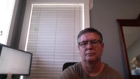 Snapshot of mtbrdr73 chatting on 10.10.25 mtbrdr73 online show from 10.10.25