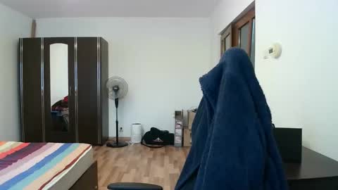 Victor online show from 11.05.25