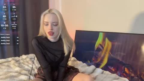 Lisa online show from 02.22.26