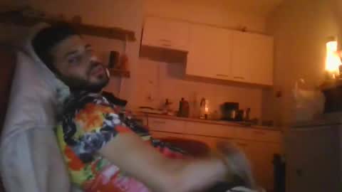 Snapshot of mucha950218 chatting on 10.24.25 mucha950218 online show from 10.24.25