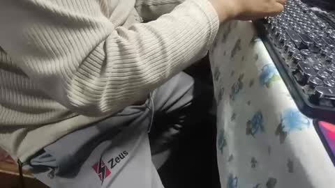 zenon online show from 09.19.25