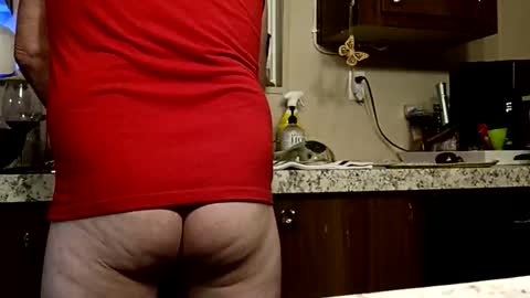 Snapshot of muddflapz chatting on 11.16.25 muddflapz online show from 11.16.25