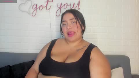 Snapshot of muentes_geminis chatting on 10.25.25 Tati online show from 10.25.25