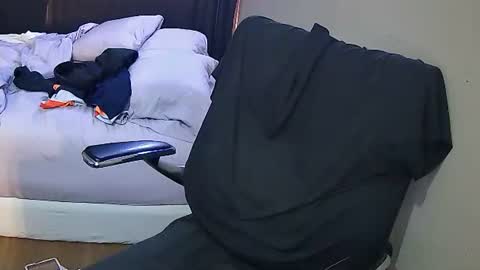 Muffdiver online show from 02.16.25