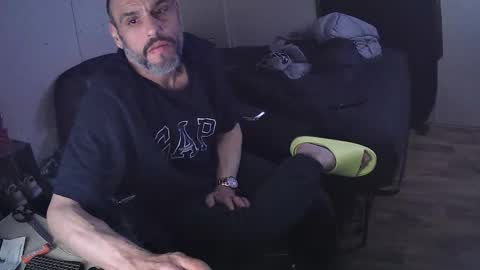 Muffdiver online show from 03.02.26