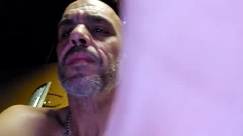 Muffdiver online show from 03.11.26