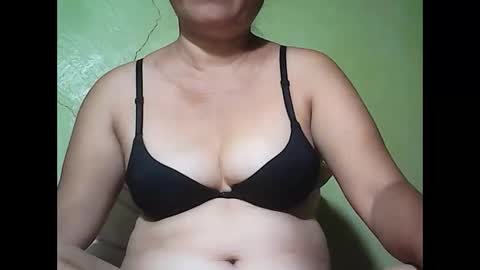 muffy_bunny online show from 12.17.25