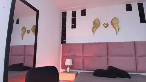 Muller Asher online show from 10.18.25