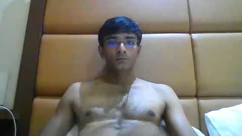 Snapshot of mumbaimonster8inch chatting on 09.20.25 rajesh engineer online show from 09.20.25