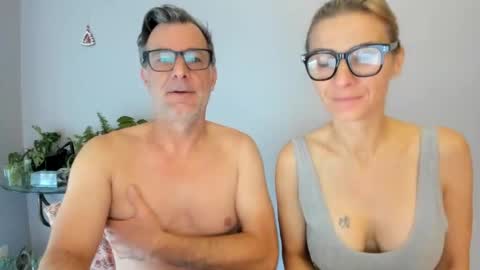LOVELY JULIA  Peter DAY online show from 12.12.24