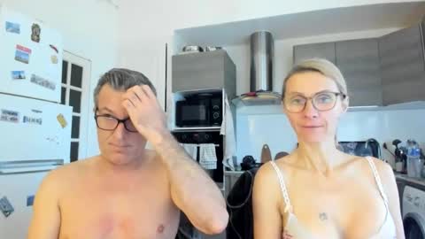 LOVELY JULIA  Peter DAY online show from 12.21.25