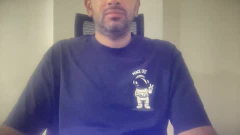 munnabobby2008 online show from 09.25.25