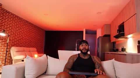 Nick online show from 10.08.25