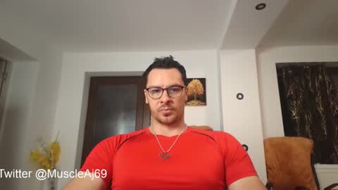 Snapshot of muscleaj69 chatting on 11.02.25 AJ online show from 11.02.25