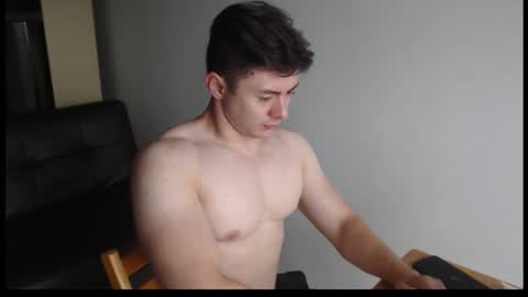 Everet online show from 09.27.25