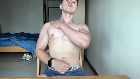 Everet online show from 10.15.25