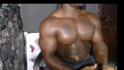 musclegod23 online show from 01.09.25
