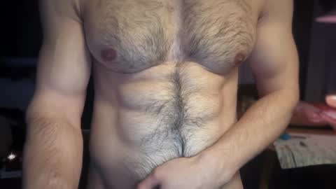 Snapshot of musclehair3 chatting on 12.29.24 musclehair3 online show from 12.29.24