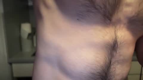 Snapshot of musclehair3 chatting on 02.26.25 musclehair3 online show from 02.26.25