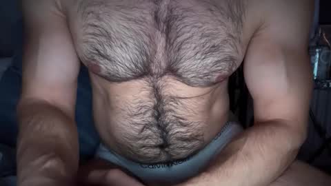 Snapshot of musclehair3 chatting on 09.15.25 musclehair3 online show from 09.15.25