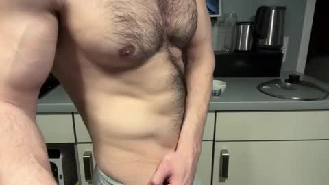 musclehair3 online show from 03.10.26